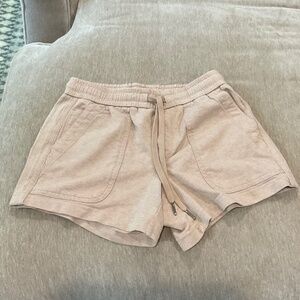 Beige Athleta Mid-Rise Linen Short Size 0